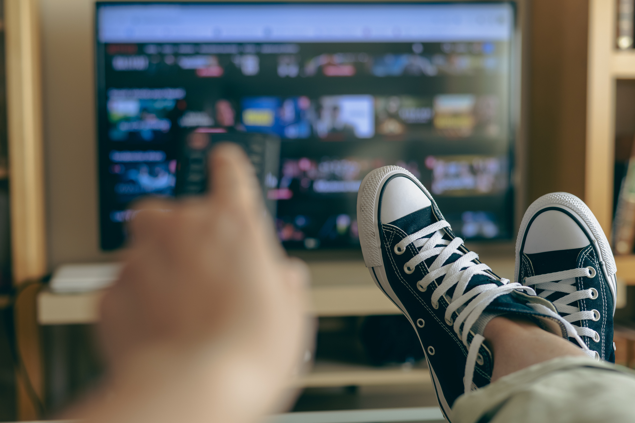 YouTube testa anúncios com vídeos pausados em TVs; saiba mais