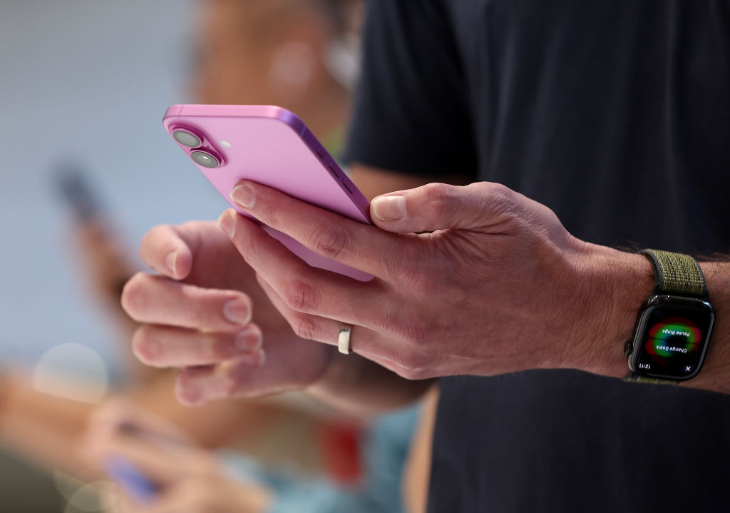 Apple confirma que o iPhone 16 terá 8 GB de RAM em todas as versões