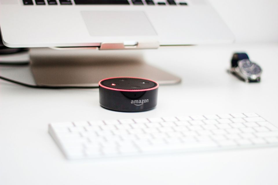 Alexa Guard: como funciona o recurso para assistente cuidar da sua casa?