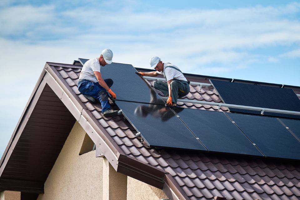 Energia solar: conheça as vantagens e desvantagens