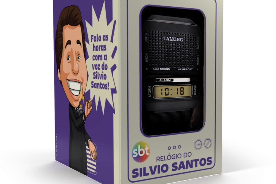 Relógio que fala as horas com a voz do Sílvio Santos é relançado após 21 anos