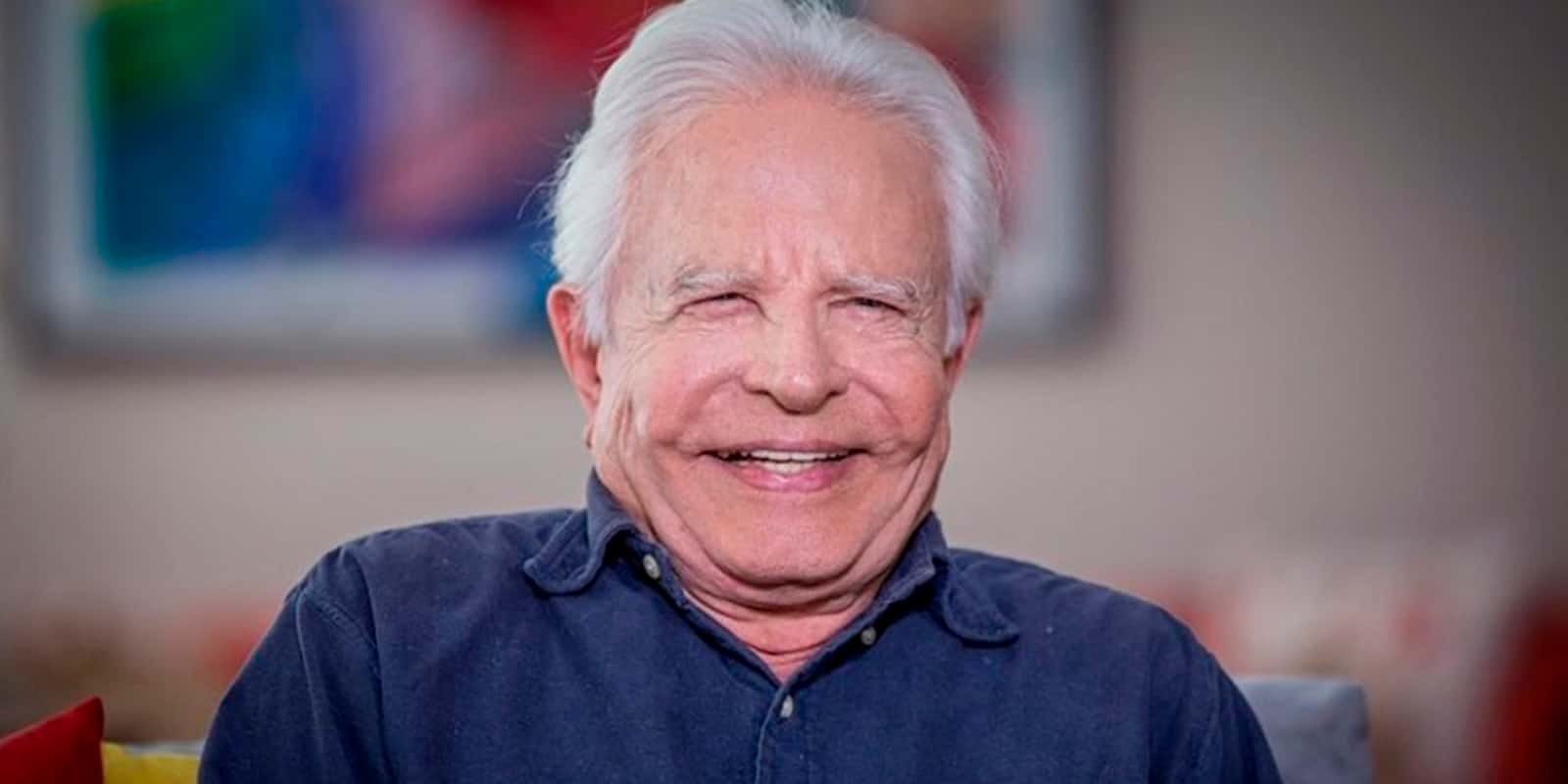 Morre Cid Moreira, icônico jornalista brasileiro, aos 97 anos