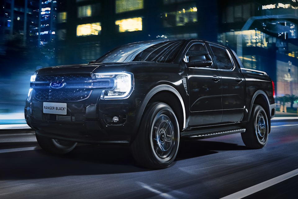 Ford lança novo Ranger Black por R$219.990 com tração 4×2; veja os detalhes