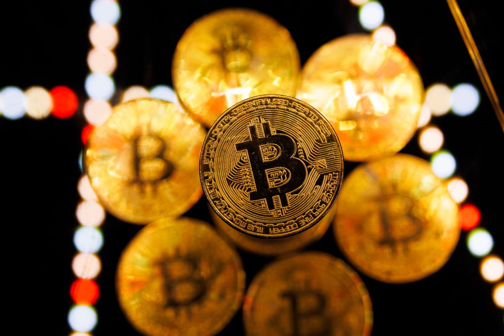 Governo dos EUA avança em caso de confisco de US$ 4,4 bilhões em bitcoins