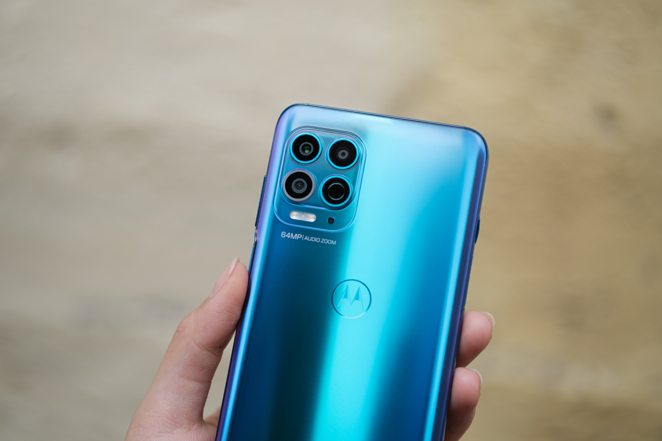 Motorola revela celulares que serão atualizados para o Android 15
