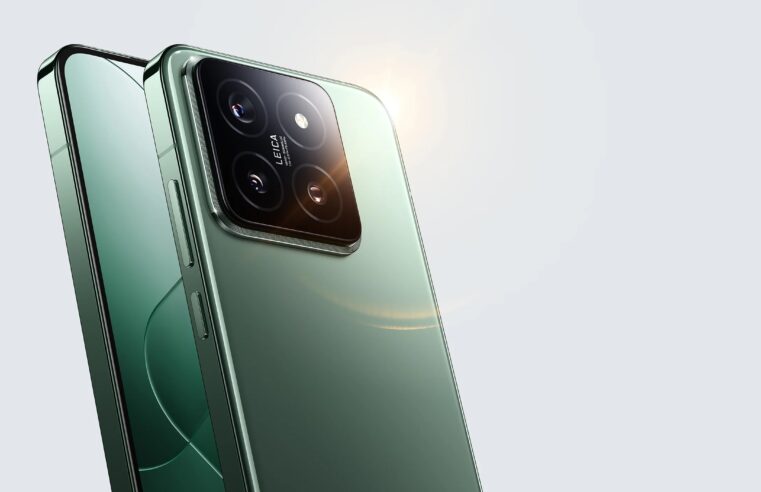 Xiaomi 15 Pro é flagrado em público na mão de executivo da empresa
