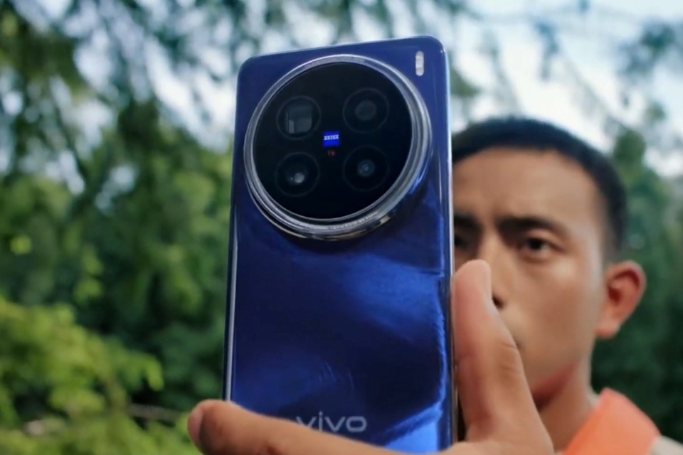 Linha vivo X200 chega com Dimensity 9500 e até 6.000 mAh