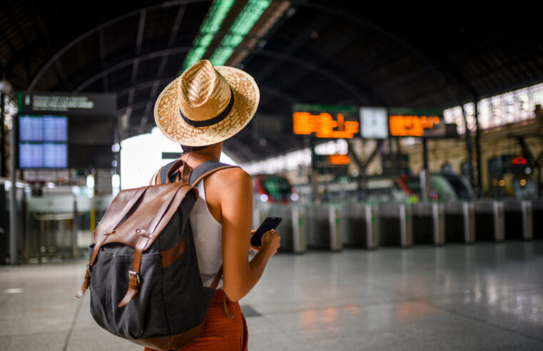 Uber pode comprar a empresa de viagens Expedia por US$ 20 bilhões