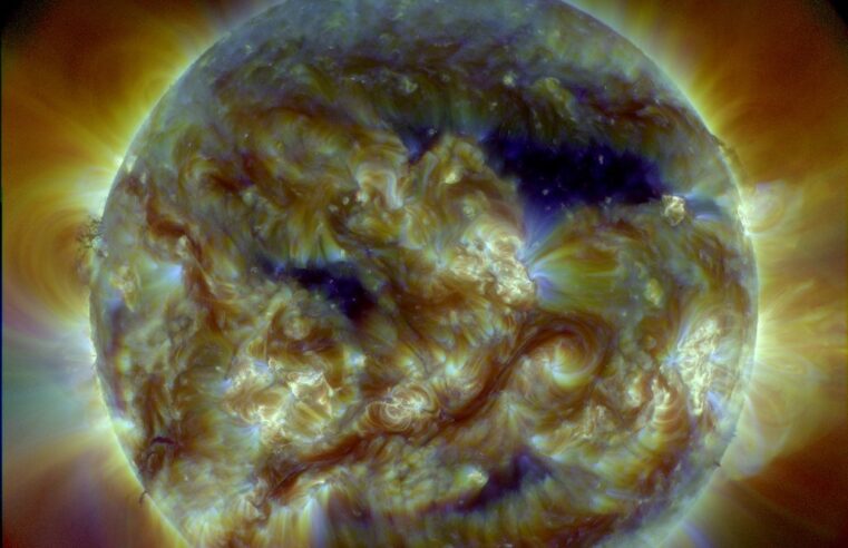 NASA declara oficialmente que o máximo solar está acontecendo agora