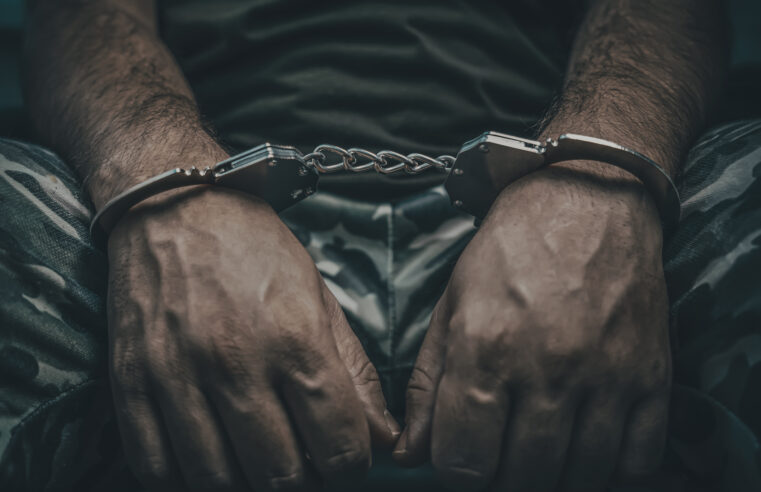 PF prende hacker suspeito de vazar bilhões de dados de cidadãos americanos
