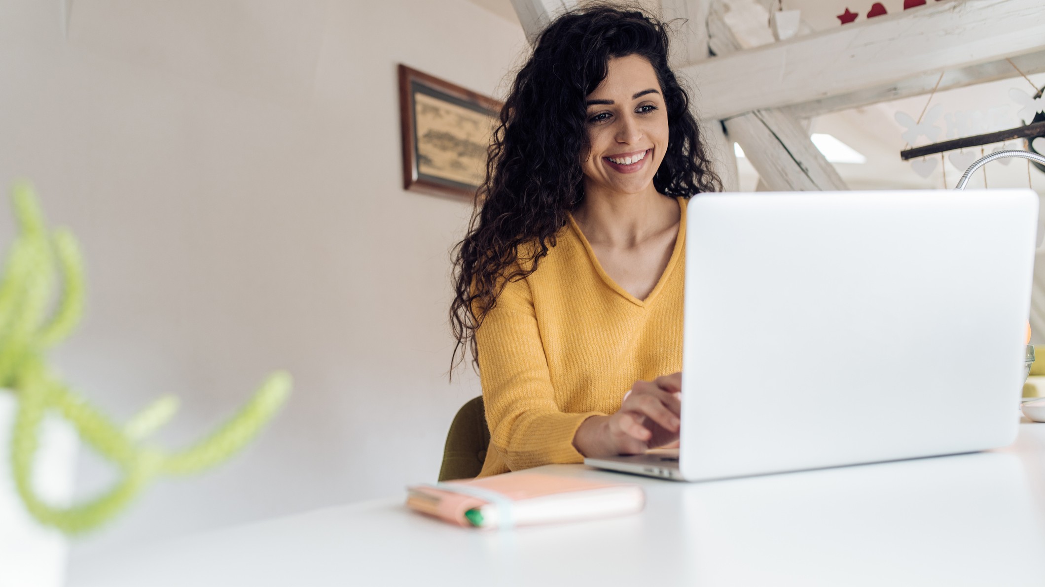Home office: 76 vagas para trabalho remoto internacional [18/10]