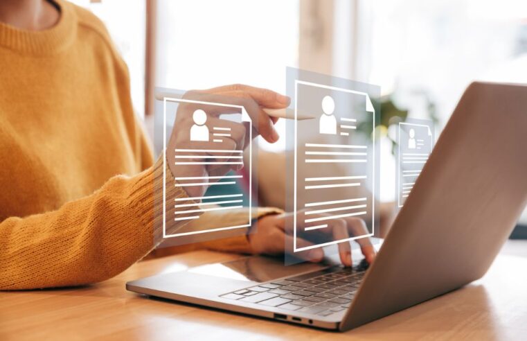 10 IAs para melhorar seu currículo