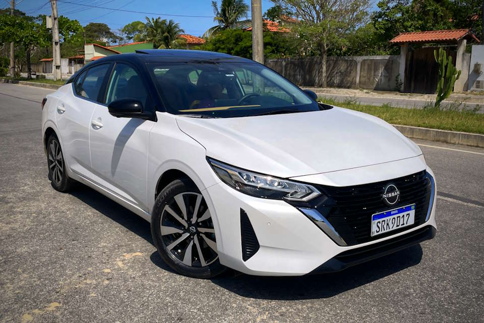 Teste: Nissan Sentra 2025 é uma ótima alternativa para quem não quer um SUV