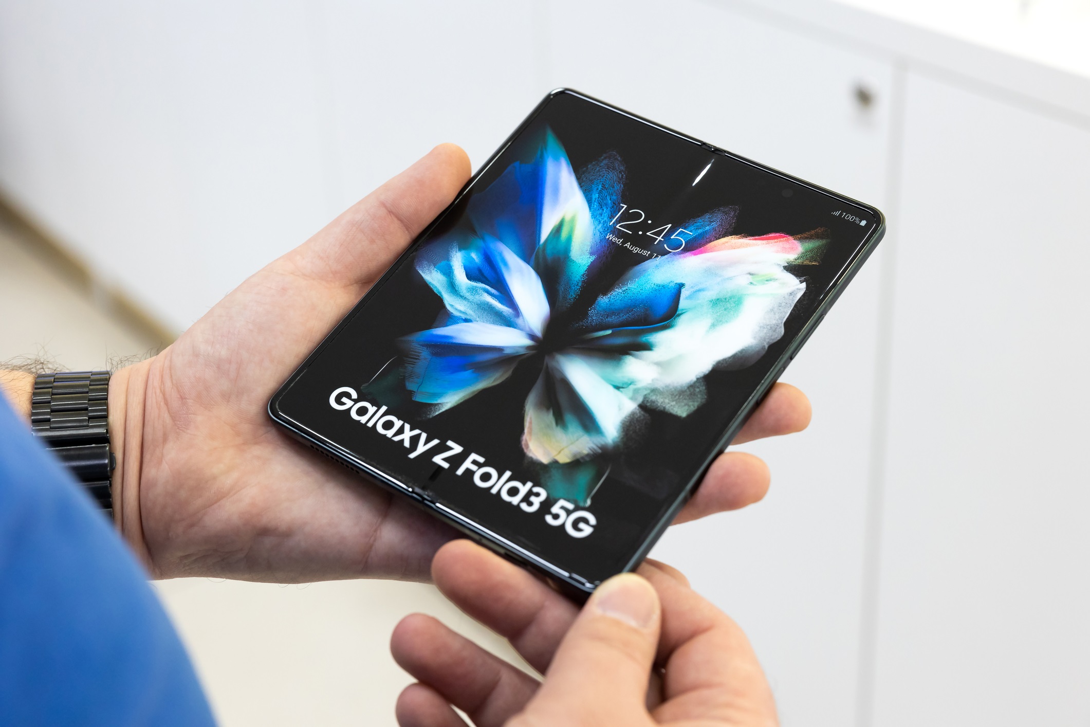 Samsung pode lançar smartphone dobrável em três partes já em 2025