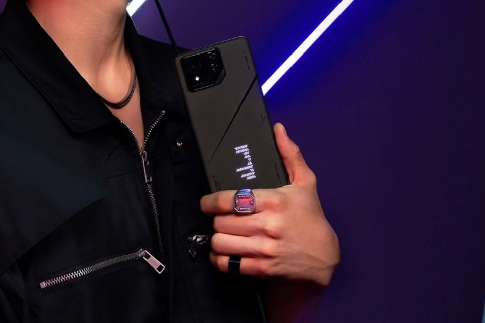 ROG Phone 9 Pro vaza com visual similar ao modelo base