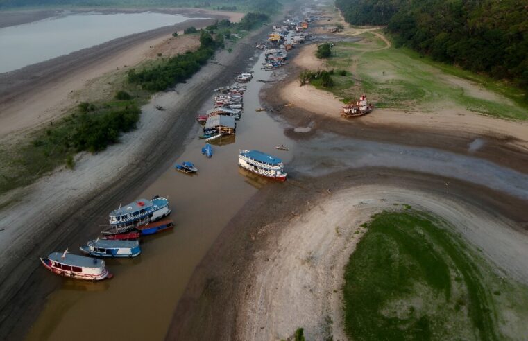 Dois extremos climáticos: a seca na Amazônia e as inundações no Saara