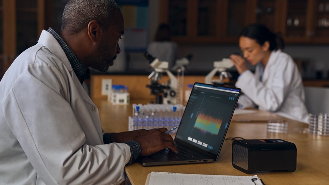 Apple lança novos MacBook Pro com M4 e anuncia nova CPU de surpresa