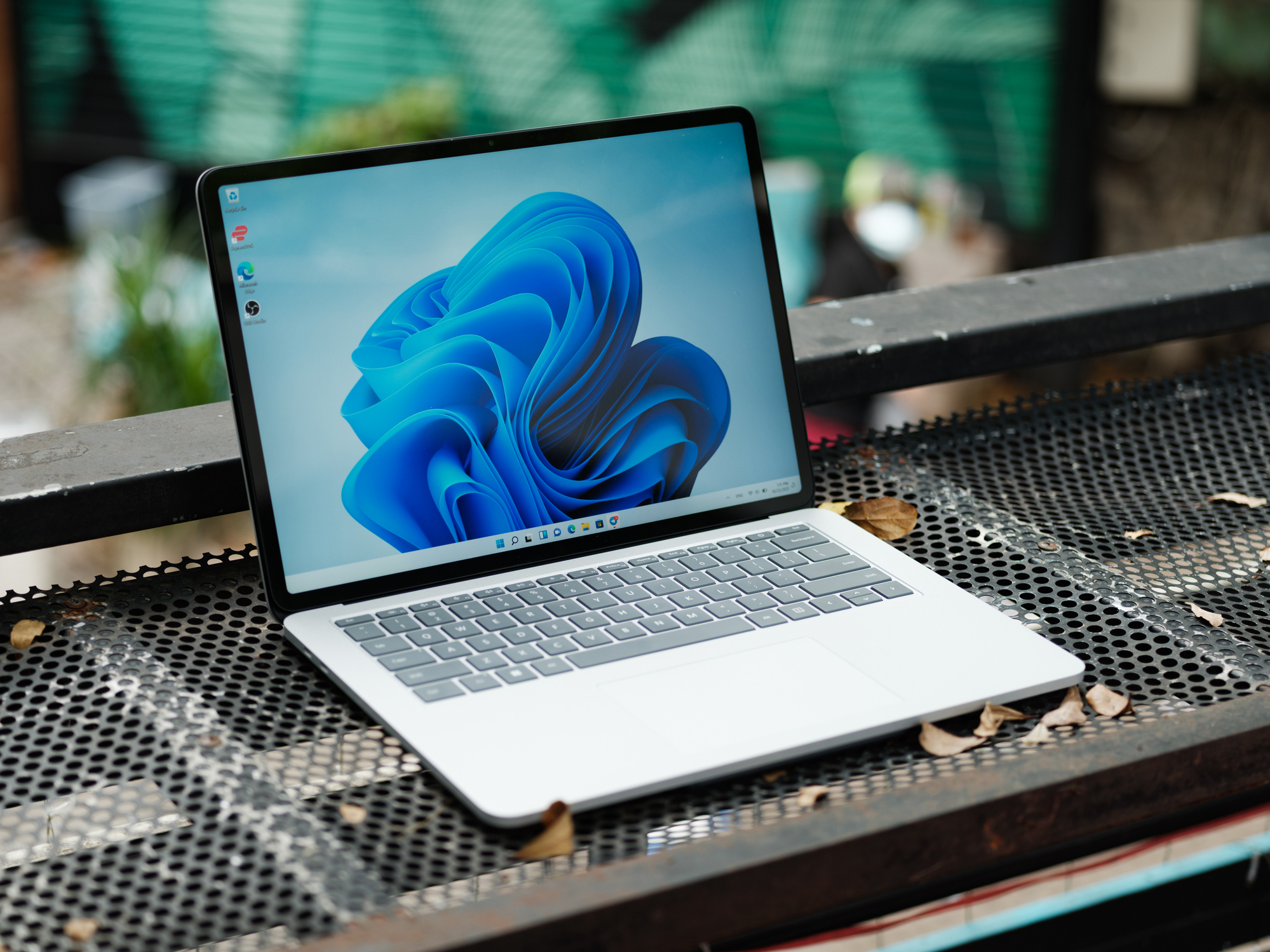 Microsoft adia testes públicos do polêmico Windows Recall mais uma vez