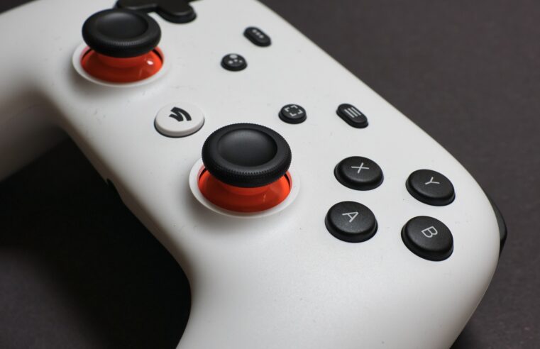 Que fim levou o Stadia, o aparelho de streaming de jogos do Google que iria ‘revolucionar’ o mercado?