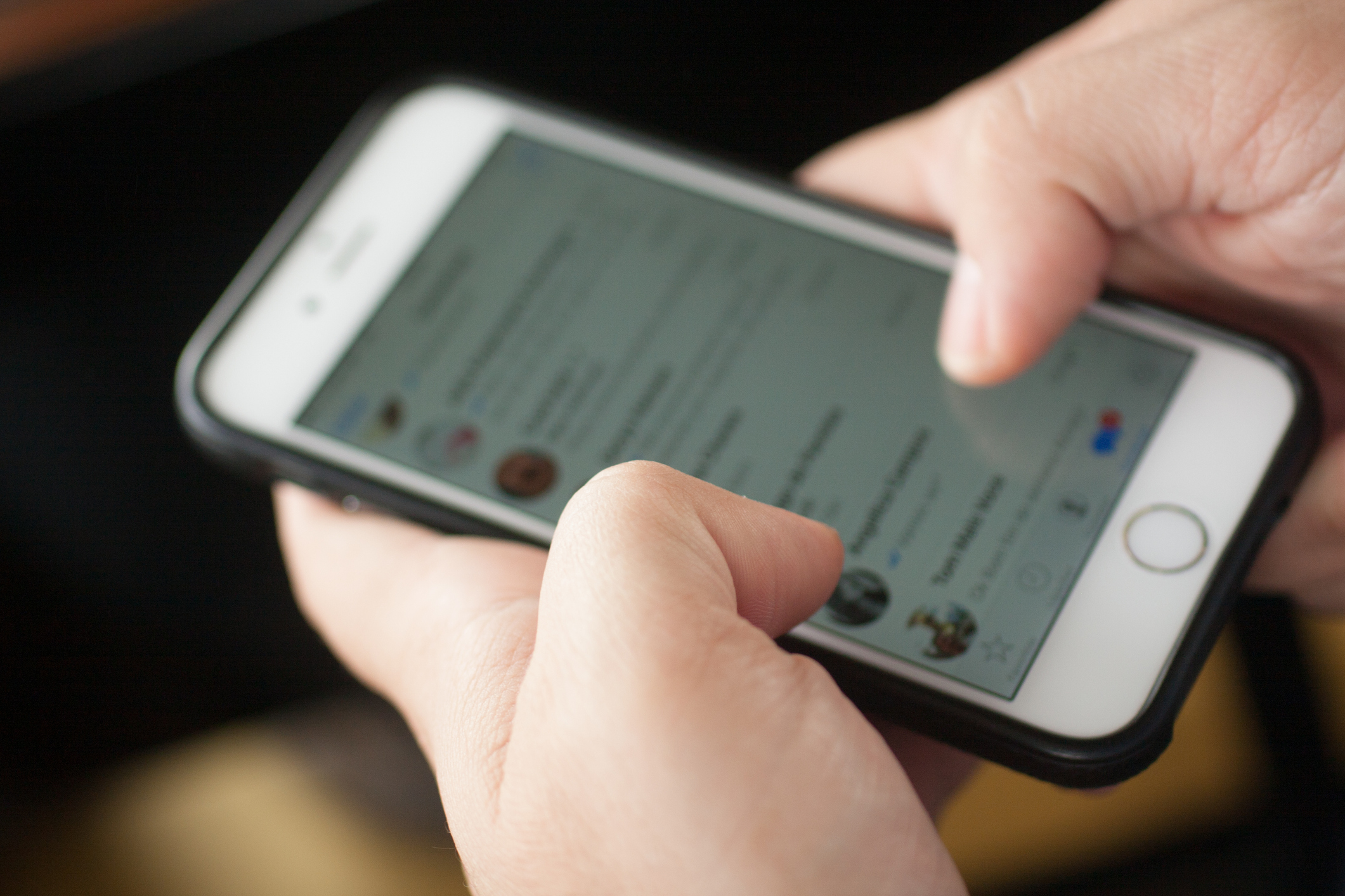 WhatsApp vai usar tecnologia do Google para fazer pesquisa por imagens