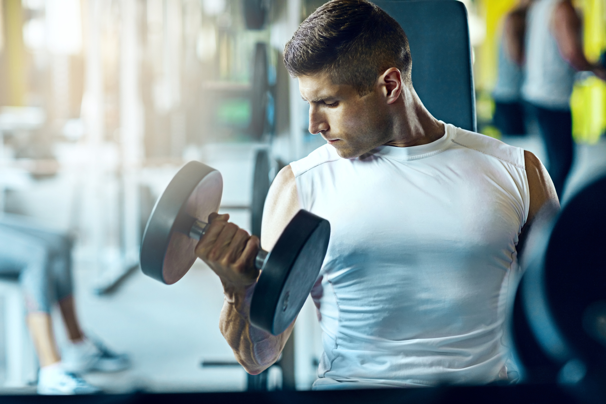 Musculação: variar os exercícios ou manter um treino fixo?