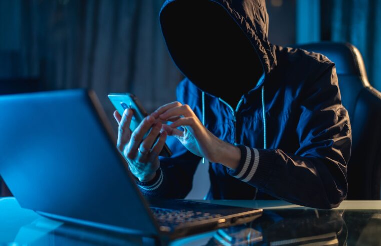 Homem pega 30 anos de prisão por exploração sexual infantil no Discord