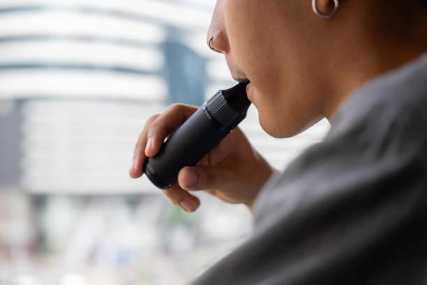 Procon cobra Facebook e Instagram sobre retirada de propaganda de vapes das redes