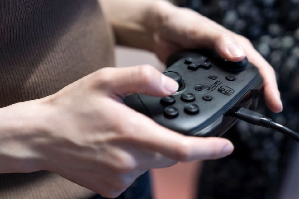 Controle Nintendo Switch Pro pelo menor preço; veja oferta do Esquenta Black Friday Amazon