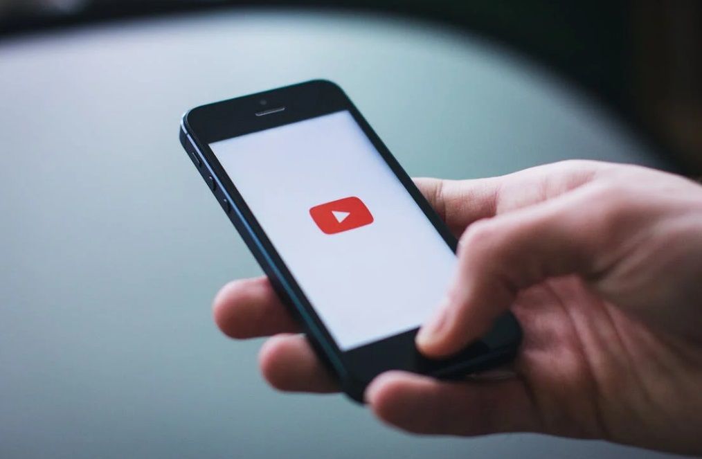 Bug no YouTube mostra anúncios até para quem é assinante do Premium