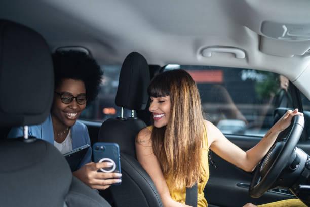inDrive: app lança novidades de segurança, mas não garante reconhecimento facial antes das viagens