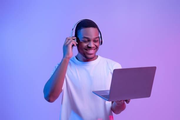 Notebook Samsung, Apple, Asus e mais com até 44% OFF no Mercado Livre; confira