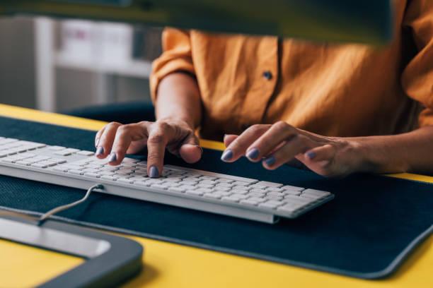 Black Friday antecipada da Amazon tem impressora, monitor, teclado e mais com grandes descontos; confira!