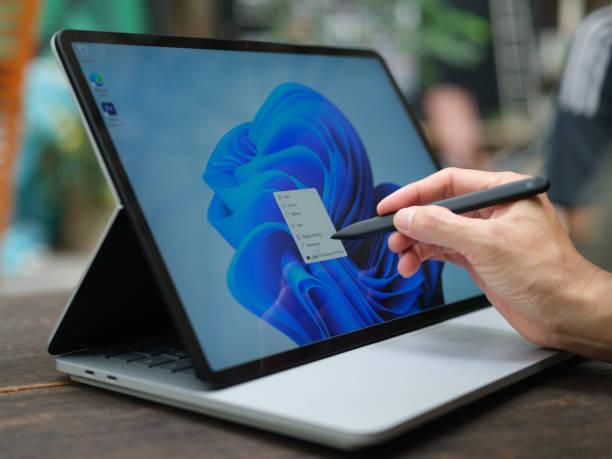 Microsoft divulga PCs Copilot+ com anúncio em tela cheia no Windows 10