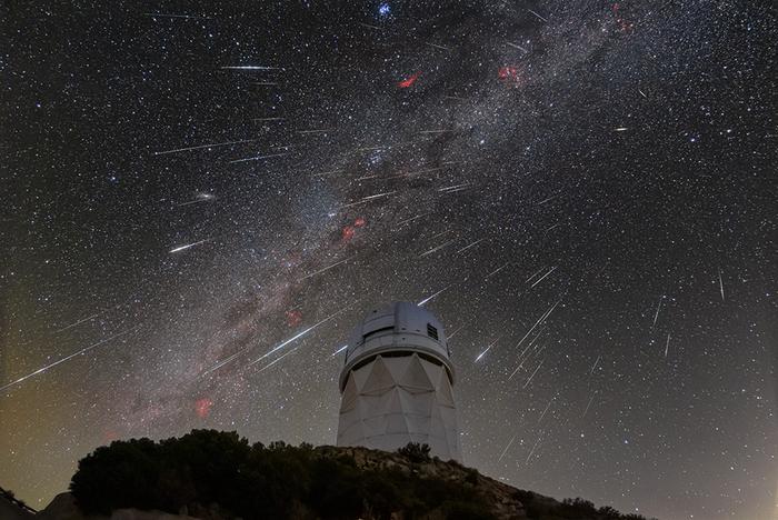 Relatividade Geral de Einstein é testada nas maiores distâncias do Universo