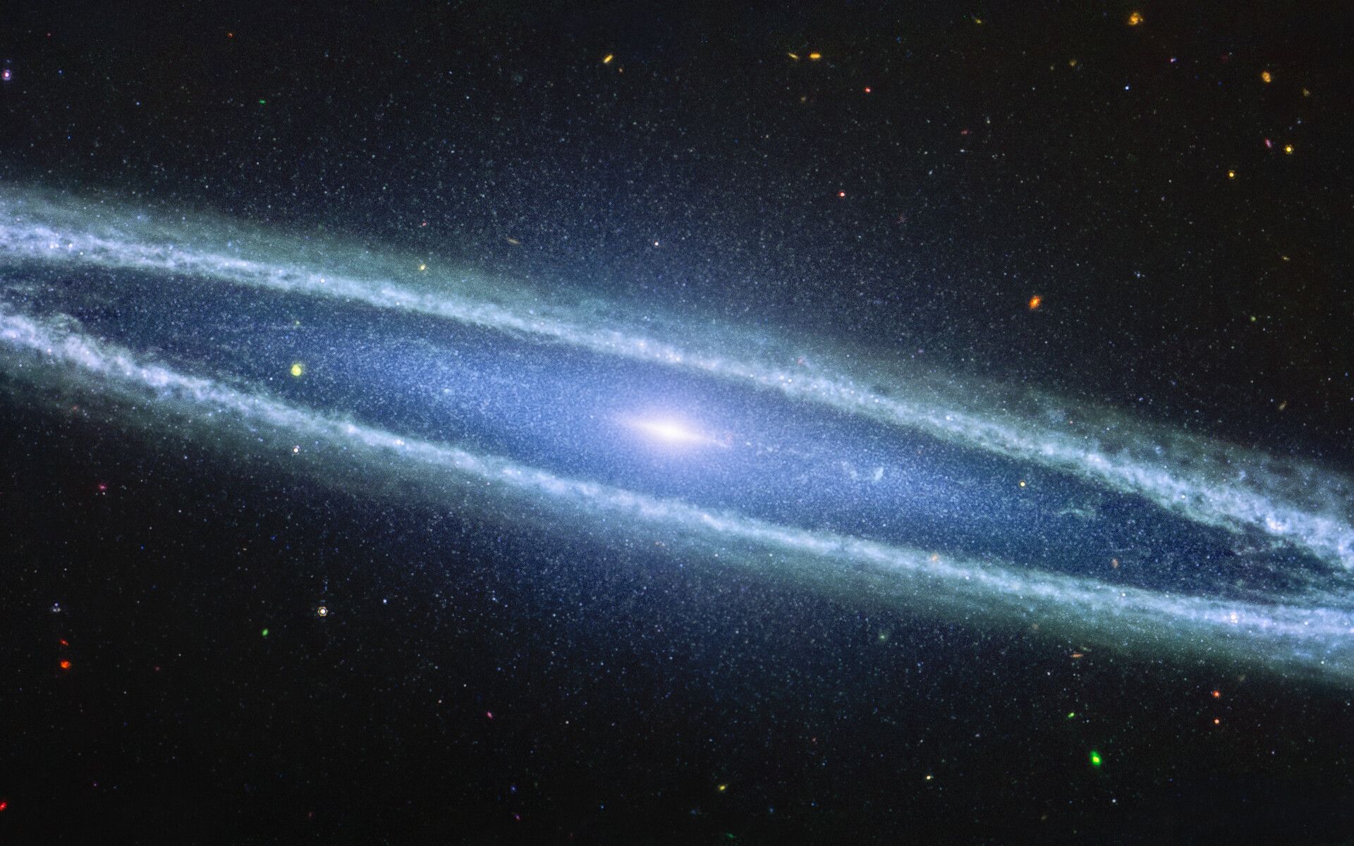 Telescópio James Webb captura detalhes incríveis da galáxia do Sombreiro