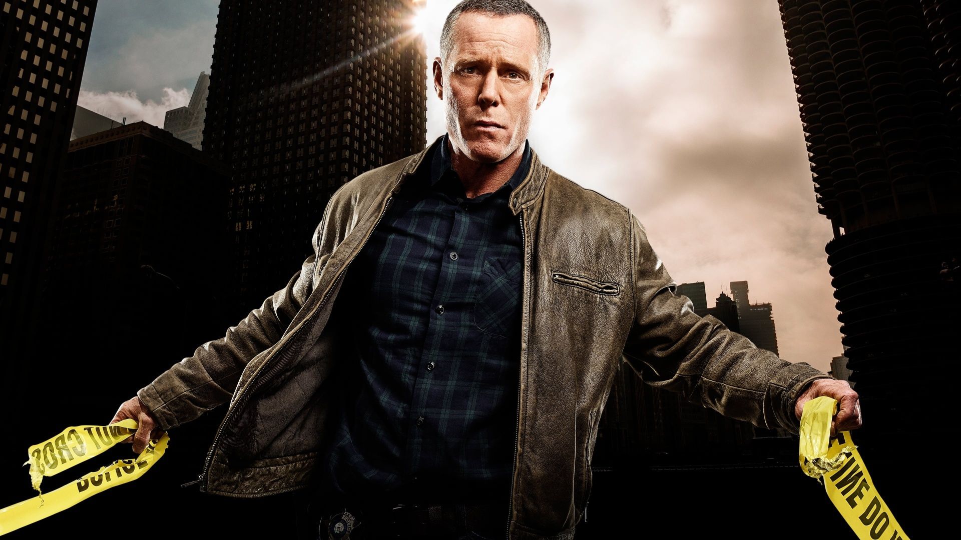 Novas temporadas de One Chicago e Law & Order ganham data no Brasil! Veja calendário