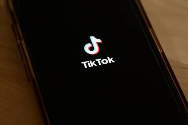 TikTok proíbe uso de filtros embelezadores por menores de idade