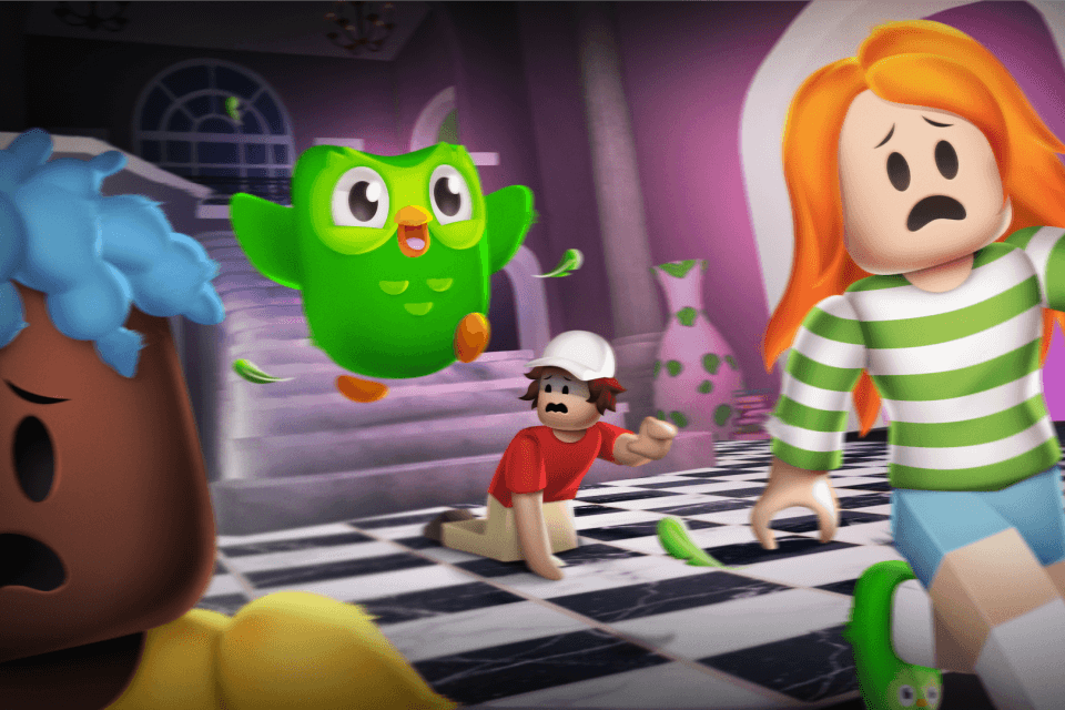 Duolingo lança retrospectiva 2024 e jogos com Duo no Roblox