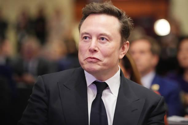 De novo? Elon Musk processa mais uma vez a OpenAI por práticas anticompetitivas