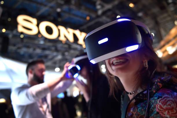 Apple Vision Pro pode ganhar suporte para controles do PSVR 2 em breve