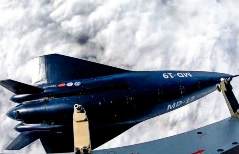 China revela drone de longo alcance que atinge velocidade de mais de 8.500 km/h