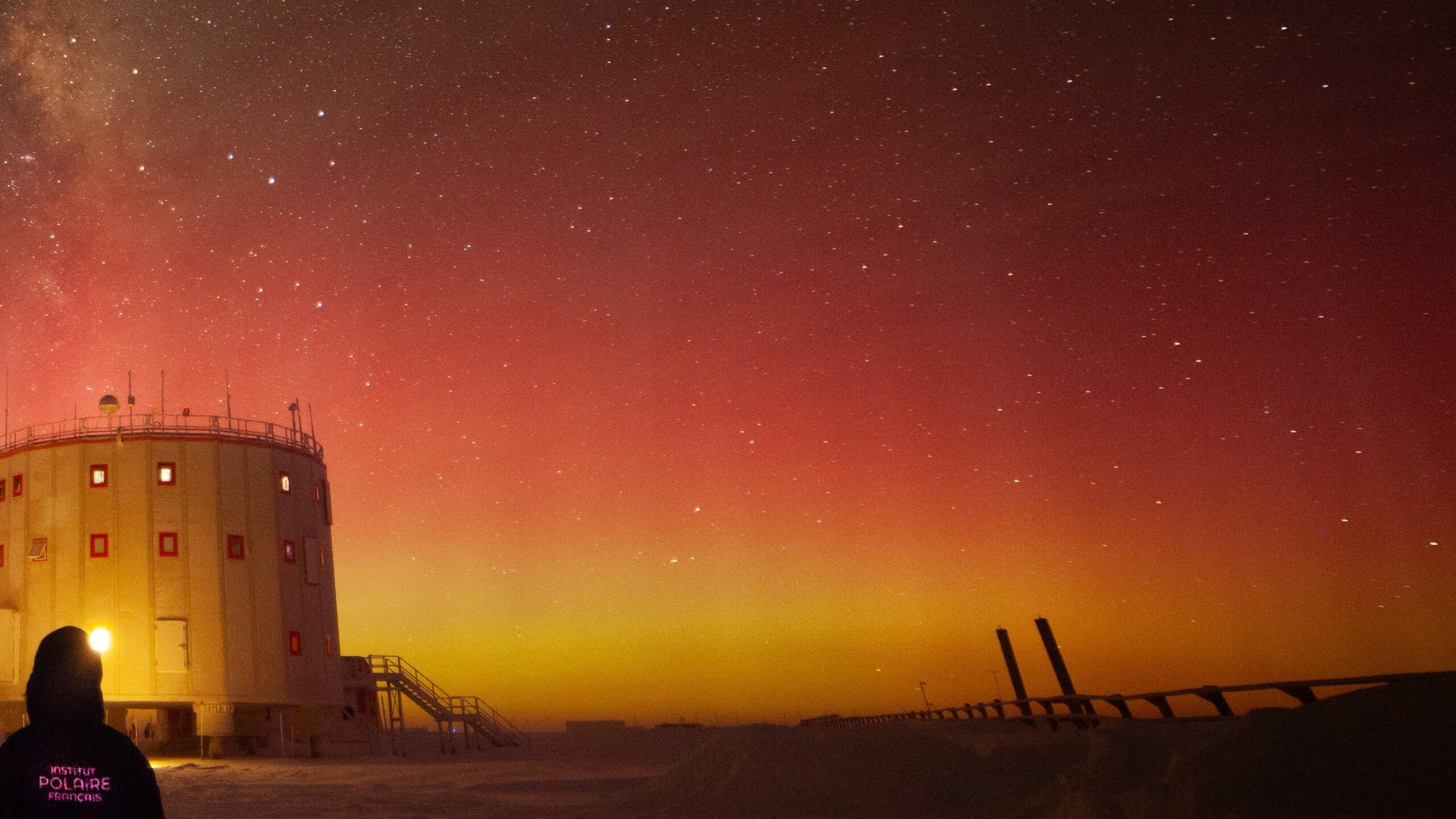 Aurora Austral na Antártica e mais fotos incríveis da NASA em dezembro