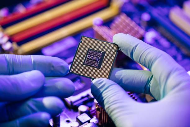 Strix Halo, Panther Lake, Ryzen Z2 e mais: o que esperar dos processadores para 2025?