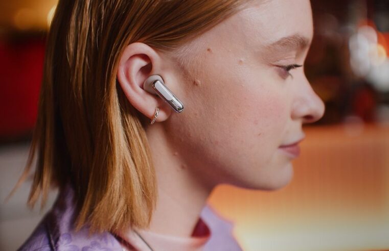 Fones Bluetooth ou com fio na Black da Magalu; JBL, Samsung Philips e mais em oferta