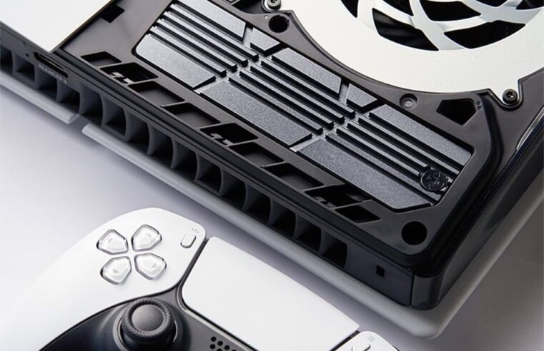 Como instalar um SSD maior no PlayStation 5 Slim?