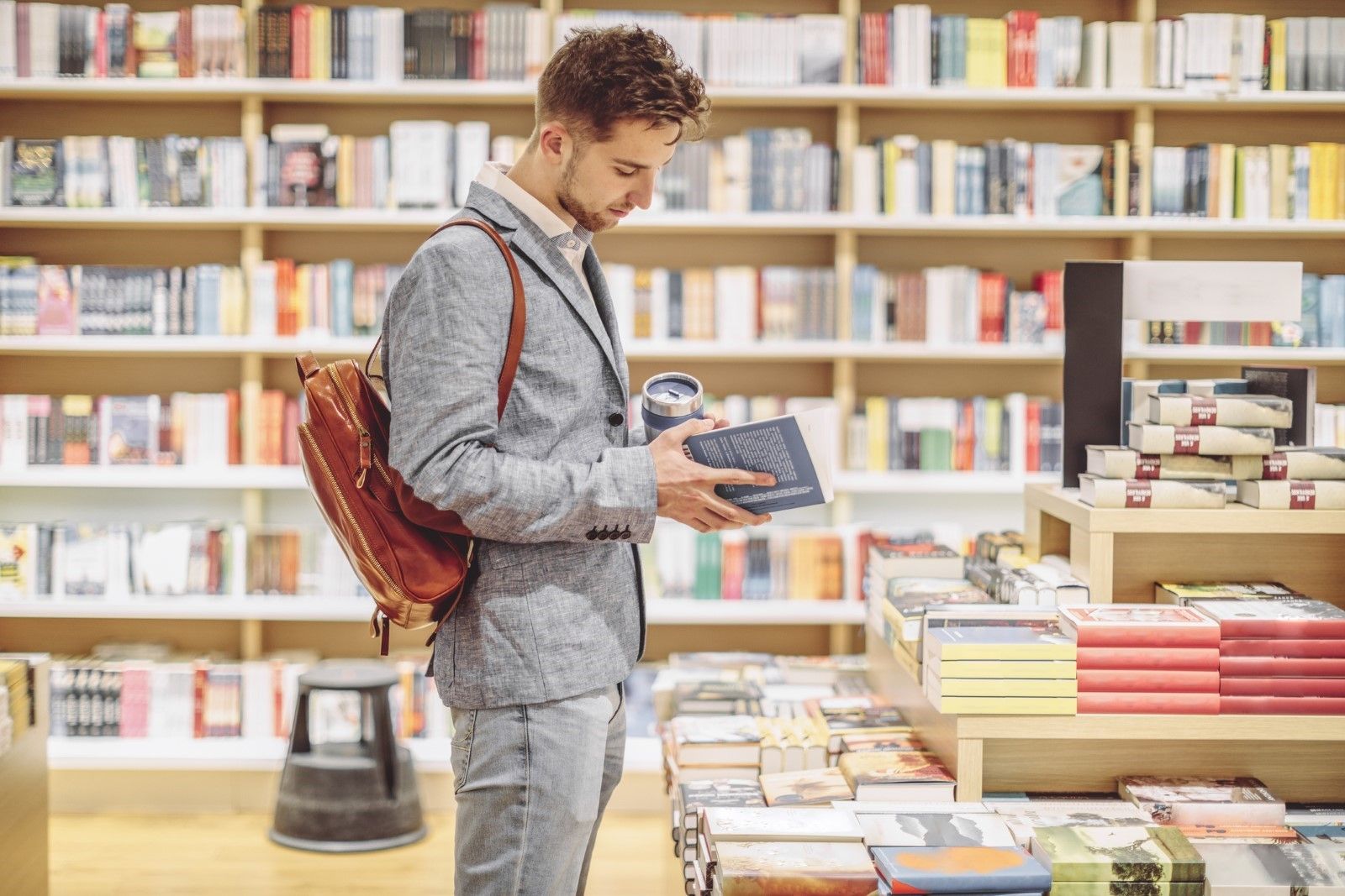 Livros de Duna, The Witcher, Percy Jackson, Bridgerton e mais obras adaptadas para as telas em oferta; veja