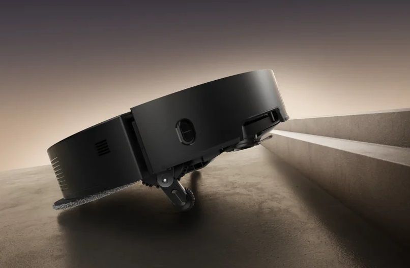 CES 2025: novo robô aspirador tem até ‘perninhas’ para subir degraus