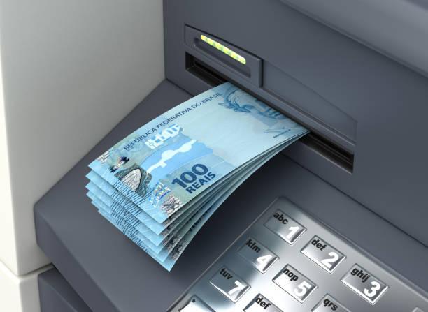 ‘Dinheiro esquecido’: brasileiros ainda têm R$ 8,7 bilhões para sacar