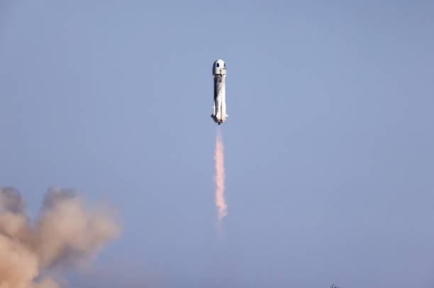 Blue Origin adia lançamento do foguete New Glenn por problemas técnicos