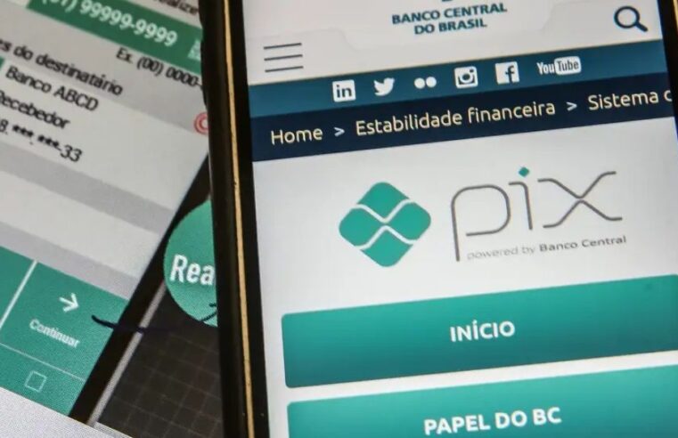Transferências por Pix caem 10% após novo monitoramento e fake news